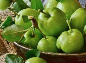 Crisp green apples ready for a cooking class during your culinary tour with The International Kitchen.