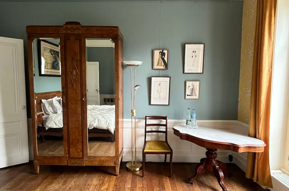 Image for Staying in the Jean Puy suite in Roanne.