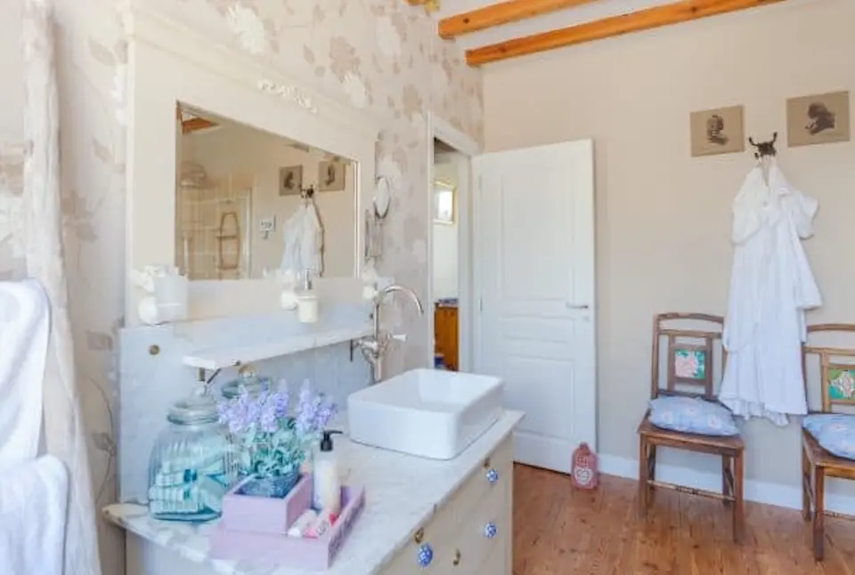 Image for Bathroom - Blue toile room