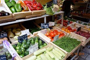 Vegetables at market during your gastronomic holiday in Provence