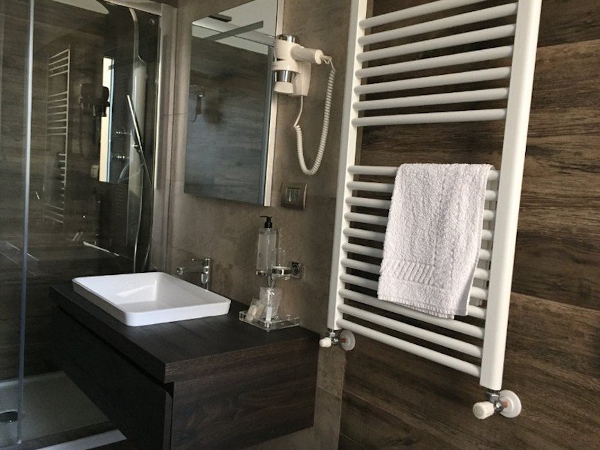 Image for Bath at Hotel San Marco, home during your culinary tour of Vasto, Abruzzo