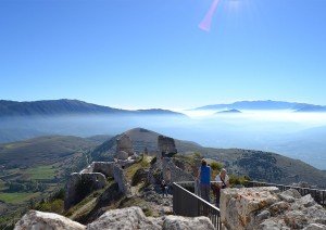 View from the Rocca Calascio during your cooking vacation in Italy