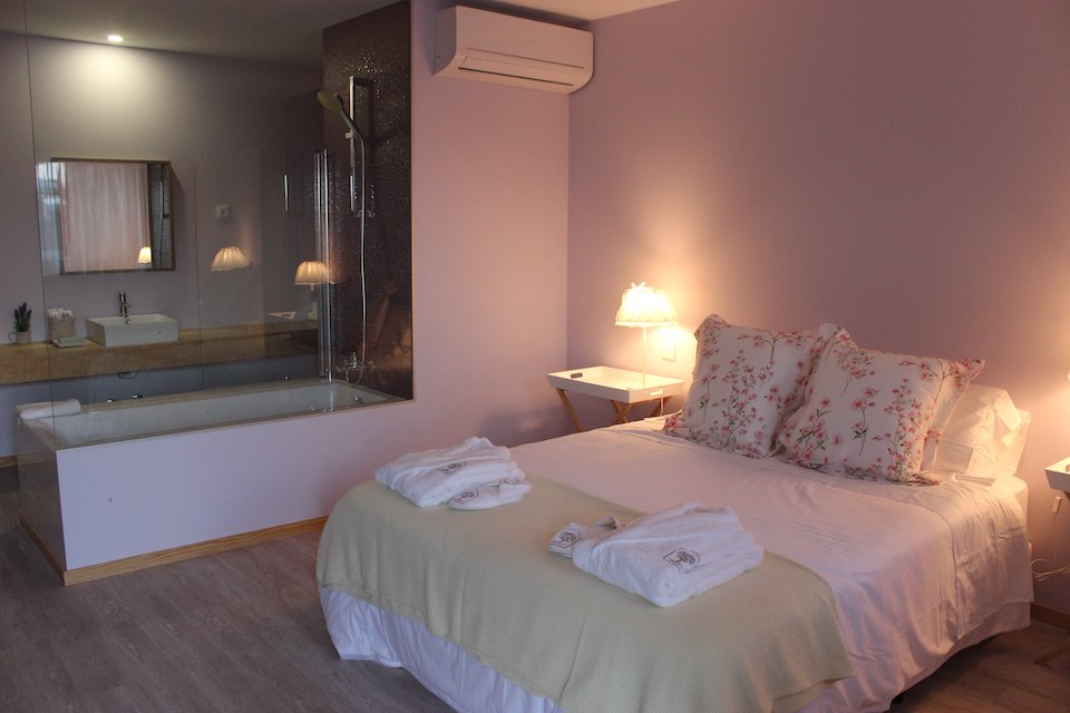 Image for A bedroom at the Casas da li.
