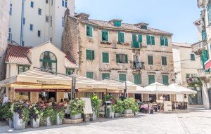 Square in Split, visited on your cooking vacation in Croatia