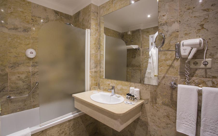 Image for Bathroom at Hotel Mundial in Lisbon