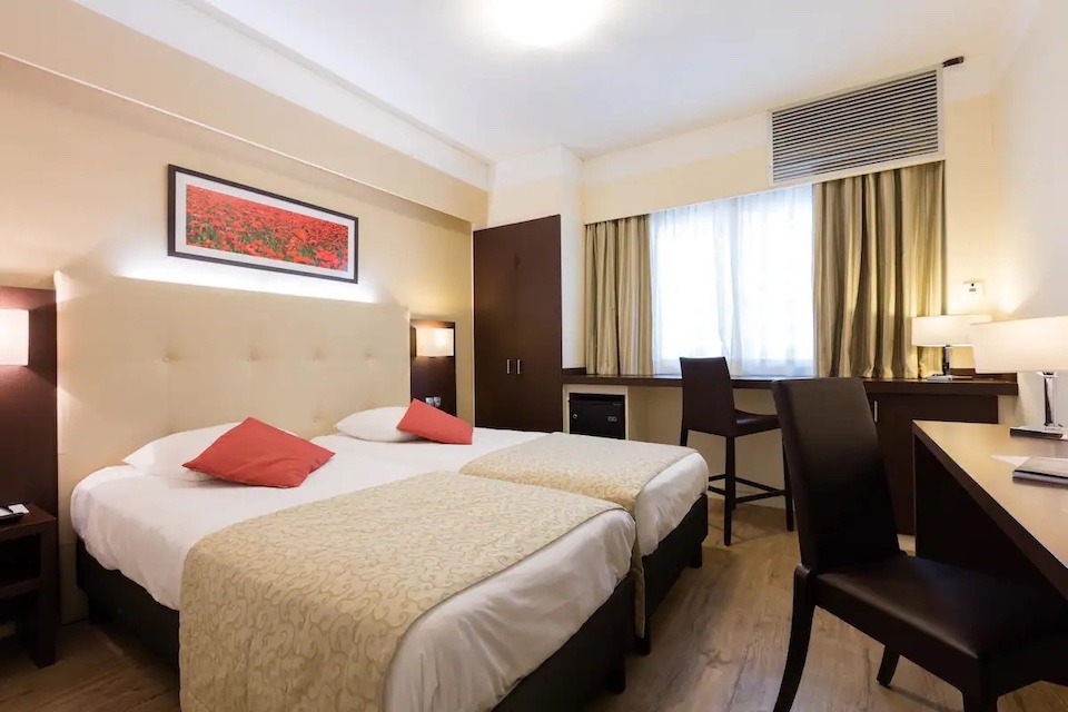 Image for Twin room at the Hotel Rotonde in Aix.