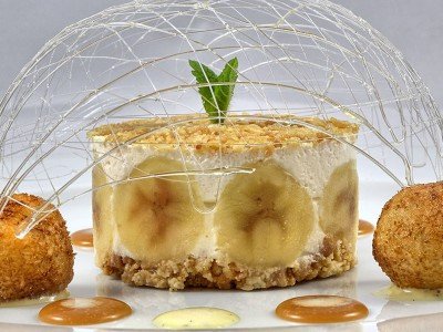 Gourmet dessert made during France cooking classes