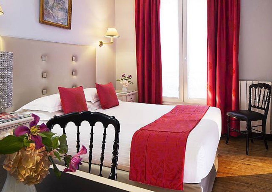 Image for Double room at the hotel Plaza Elysees on a tour of Paris