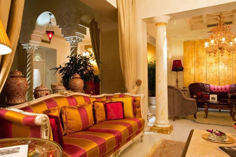 Image for Lounge at Villa Aminta, where you stay during your cooking vacation in Lombardy