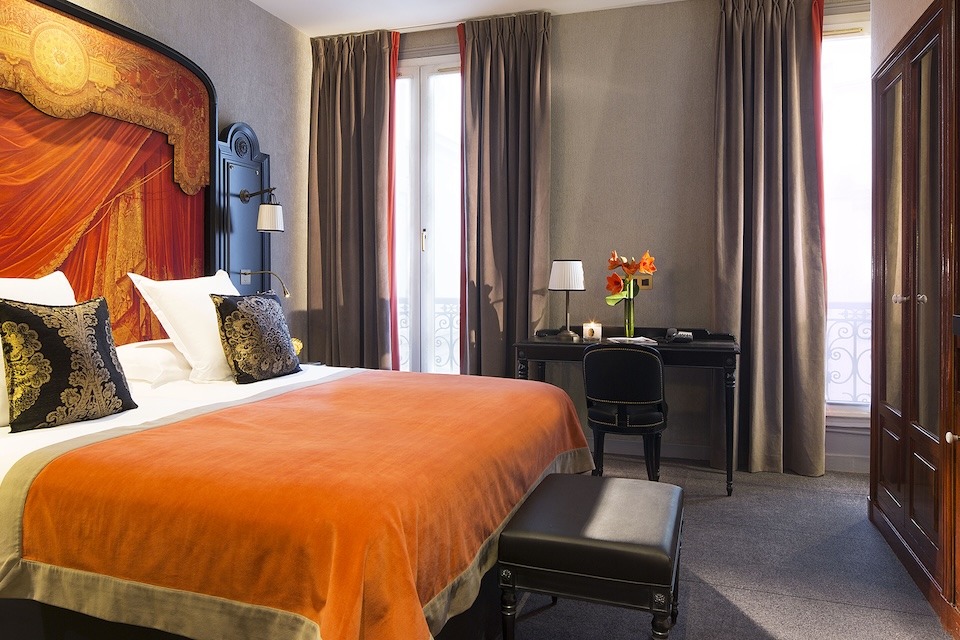Image for Classic room at the 4* Hotel le Belmont in Paris.