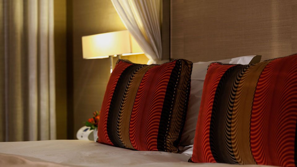 Image for Bed detail at the 5* hotel where you can stay on your Portugal culinary vacation