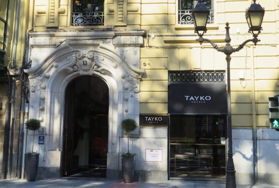 Image for Entrance to the Tayko Hotel in Bilbao.