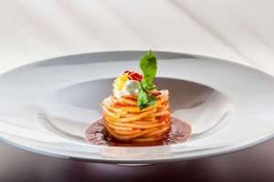 Gourmet dining at the Michelin-star Ristorante Oselata at Villa Cordevigo.