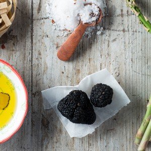 Truffles and other ingredients for your cooking classes in Italy