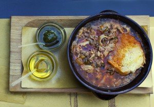 A dish of lampredotto on a culinary tour of Tuscany