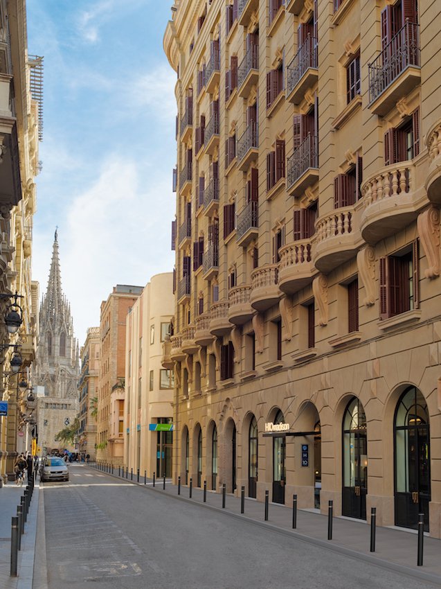 Image for Facade of H10 Madison, home during your culinary tour of Barcelona