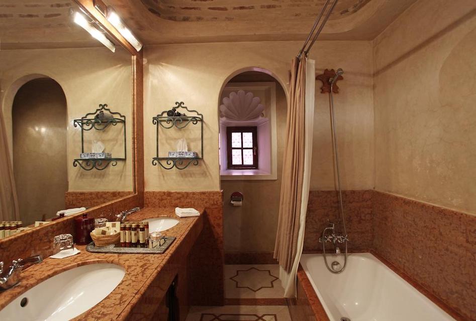 Image for Bathroom at the Maison Arabe in Marrakech during your Luxury Morocco Culinary Tour