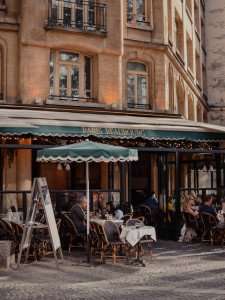 Dining out on a Paris gourmet food tour.