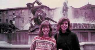 Peg with a friend in front of the Fontana delle Naiadi in Piazza delle Repubblica, Rome.