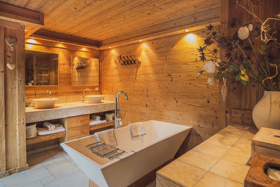 Image for The master bath at the chalet.