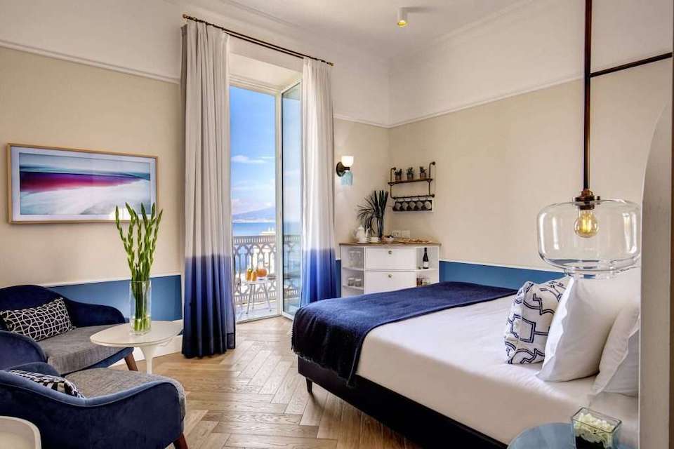 Image for Deluxe bedroom with balcony at the Hotel Mediterraneo in Sant'Agnello di Sorrento.