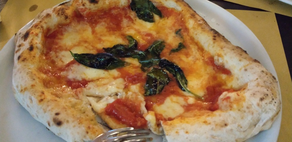 Image for Types of Pizza in Italy and the US