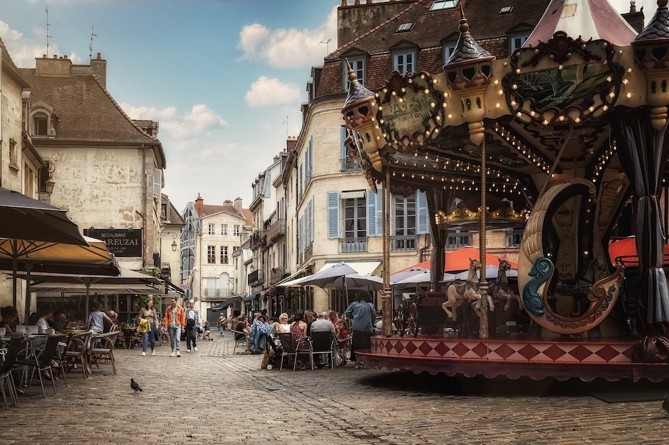 wine tour dijon france