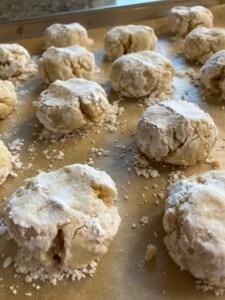 Christmas amaretti cookies, naturally gluten free, dairy free, grain free cookies. 