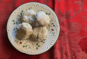 Italian Christmas amaretti cookies, naturally gluten free, dairy free, grain free cookies. 