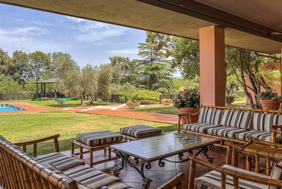 Image for Enjoying time outdoors during your Italian cooking holiday.