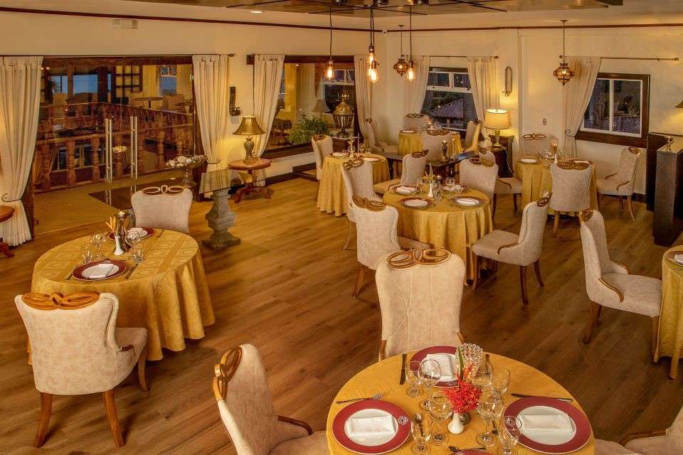 Image for Gourmet dining option at the Parador Hotel.