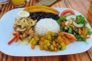 A Typical plate of Casado, eaten during your foodie tour of Costa Rica.