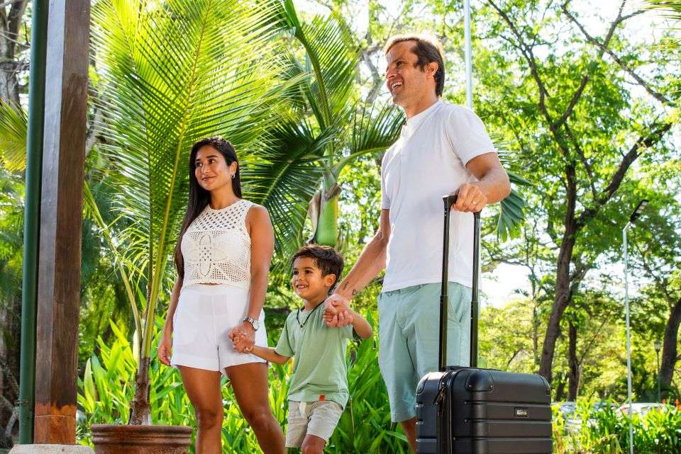Image for Arriving at Papagayo Gulf Hotel during your stay in Costa Rica.