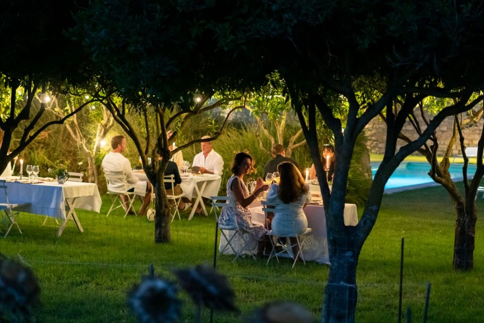 Image for Dine in the estate's garden