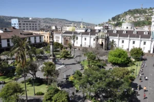 Discover Ecuador's cultural history in Old Town